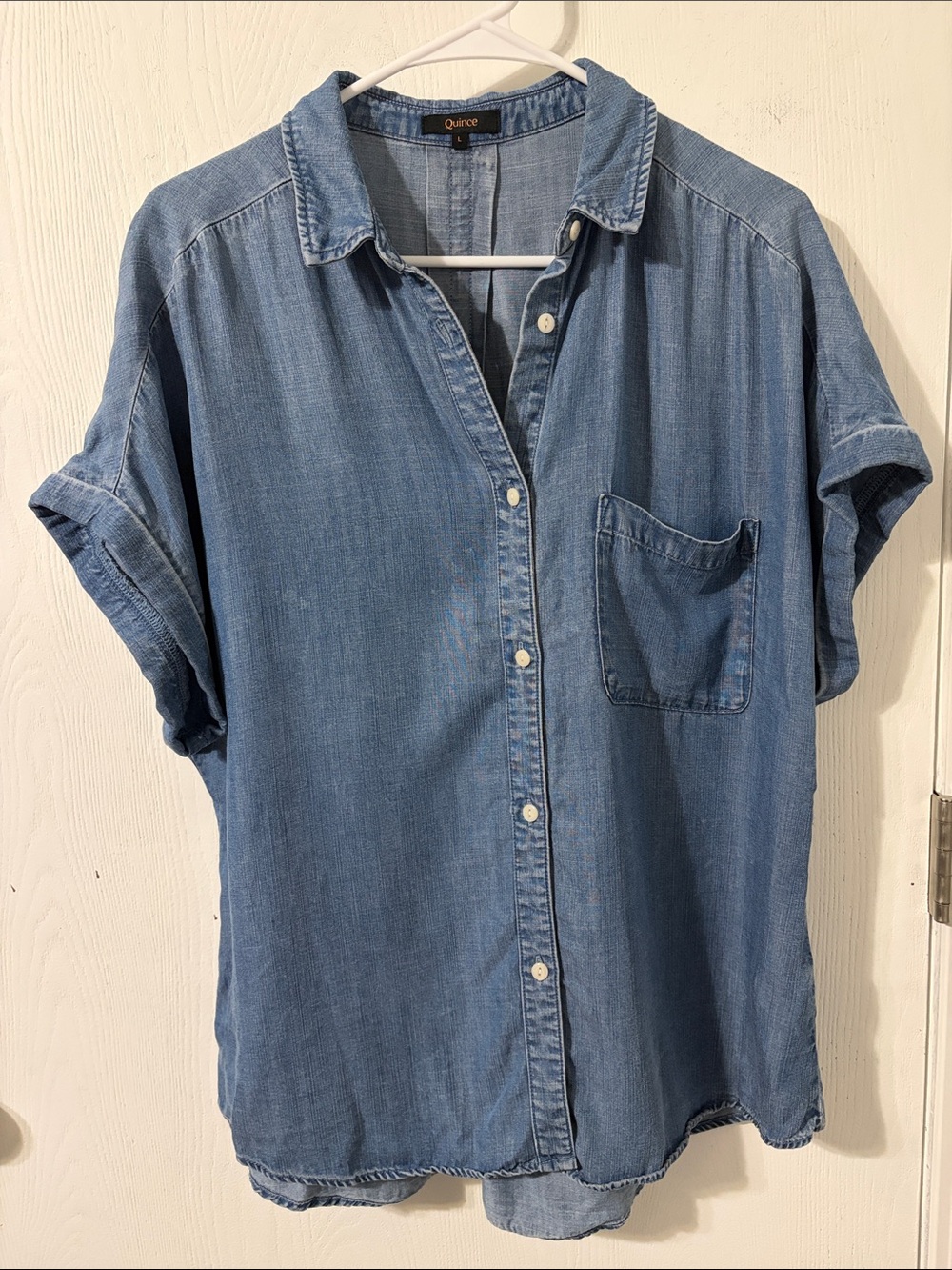 Quince Chambray Tencel Short Sleeve Button-Up Shirt Light Indigo L Lightweight